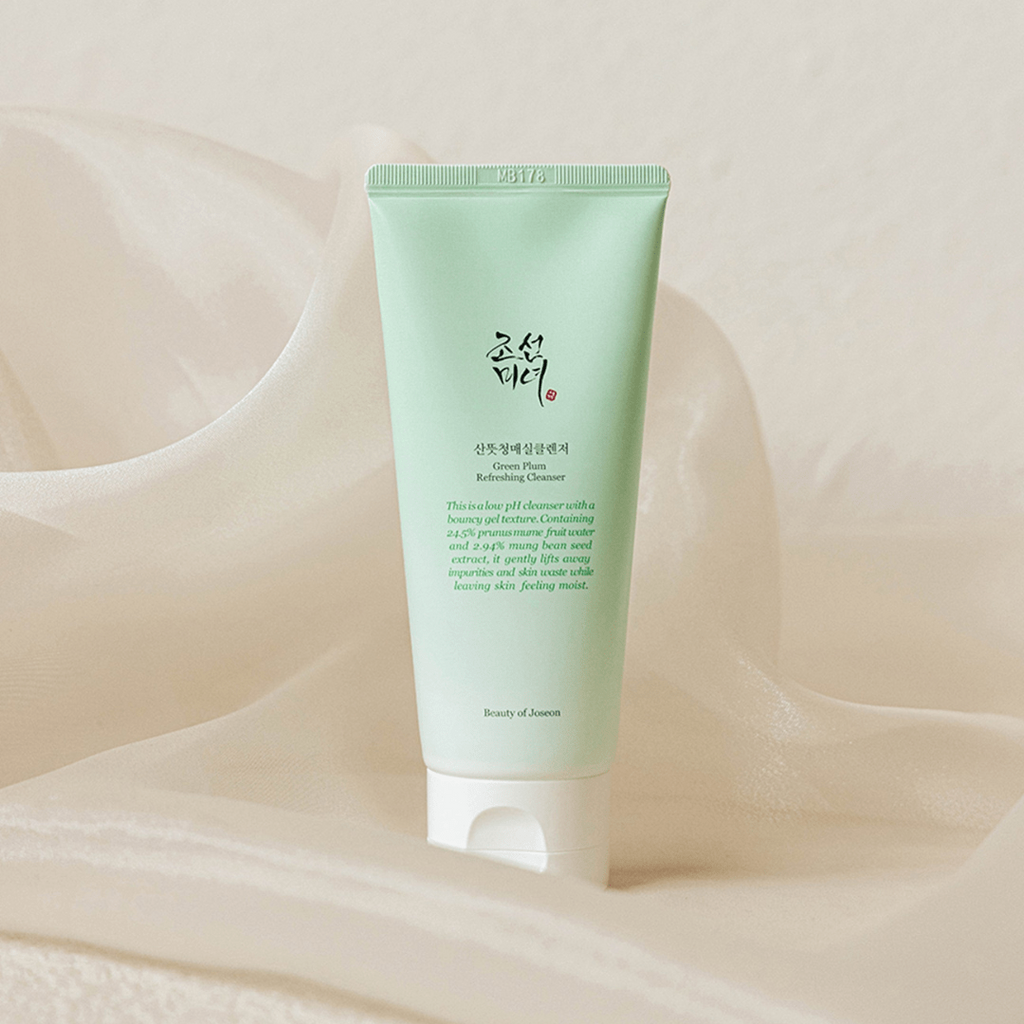 Green Plum Refreshing Cleanser | 100ml