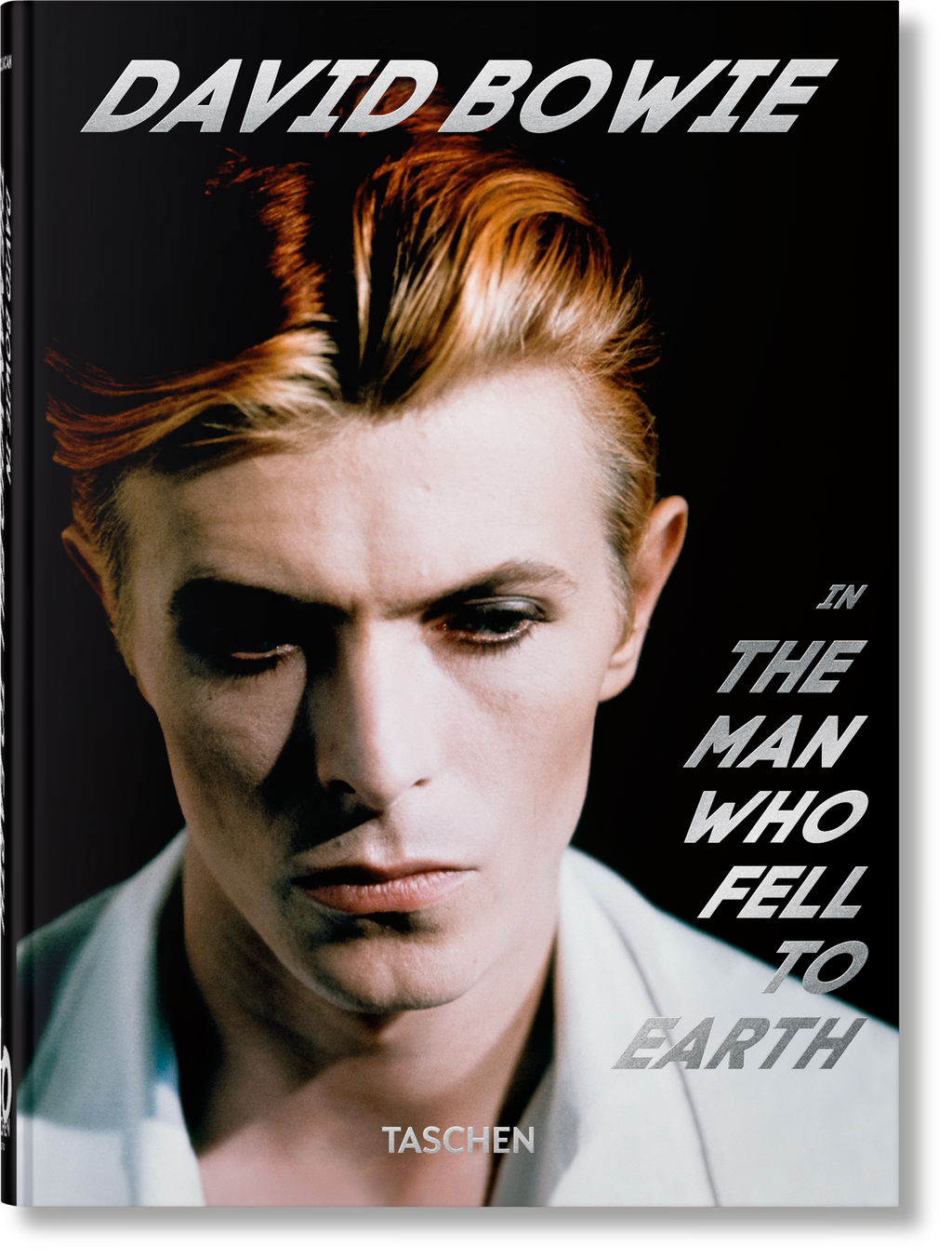 Το βιβλίο The Man Who Fell to Earth με τον David Bowie, από τις εκδόσεις TASCHEN, σε σκληρό εξώφυλλο με εμβληματική φωτογραφία από την ταινία.