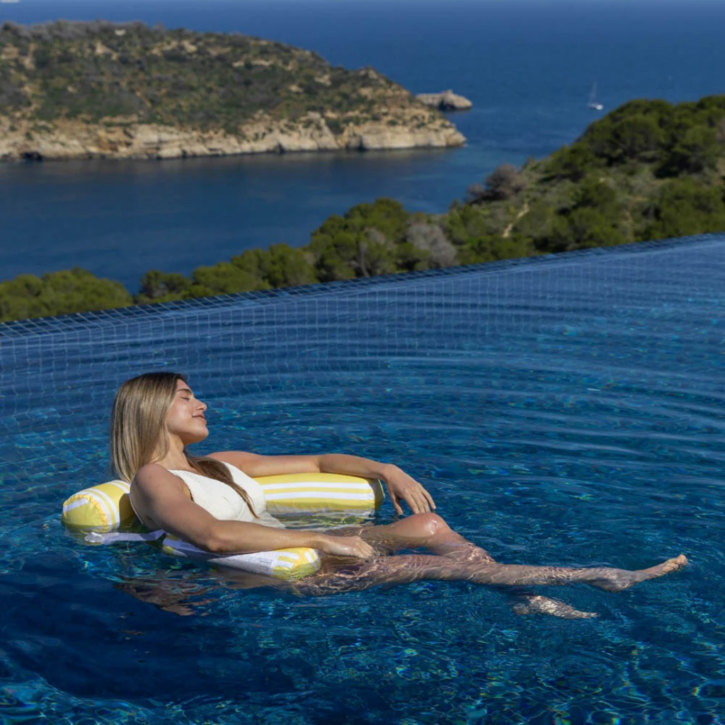 Κίτρινο Flamingueo Gala πλωτό κάθισμα με ρίγες για pool & beach