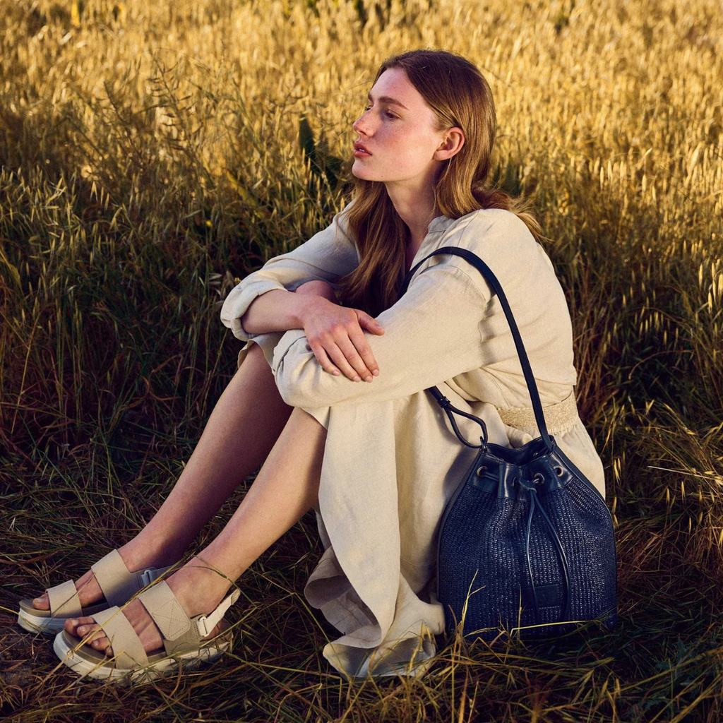 Thea | Πουγκί από ψάθα και δέρμα