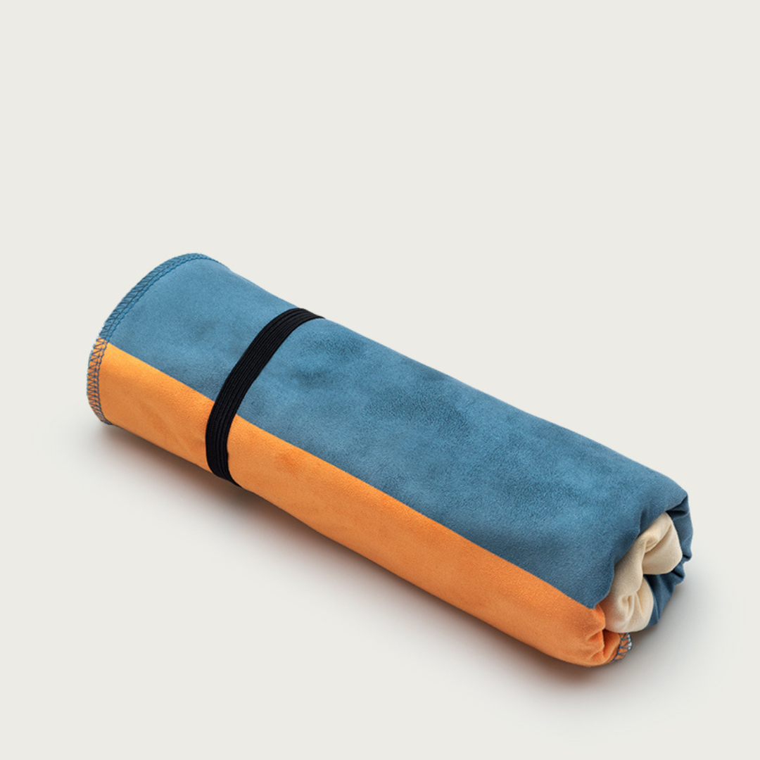 QUINCE Beach Towel | Designed by artist Kanella