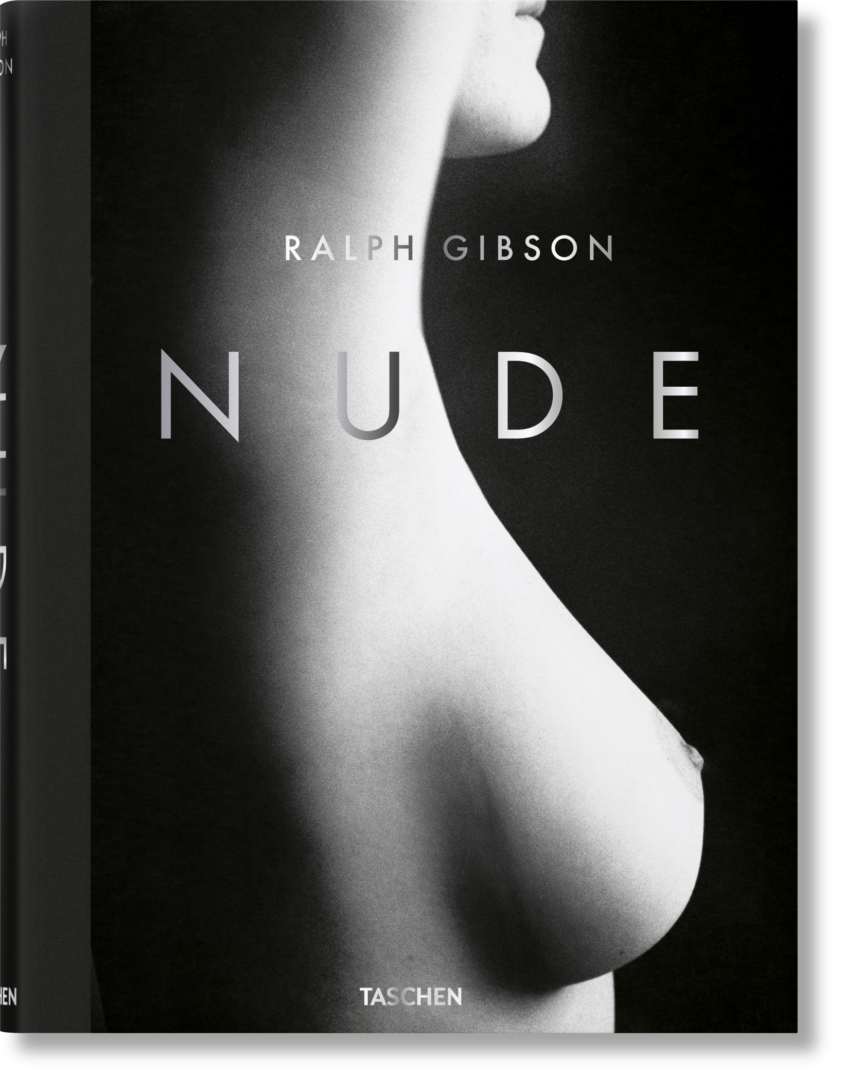 Το βιβλίο Nude του Ralph Gibson από τις εκδόσεις TASCHEN, μια καλλιτεχνική έκδοση φωτογραφίας γυμνού με έμφαση στις σκιές και τις φόρμες.
