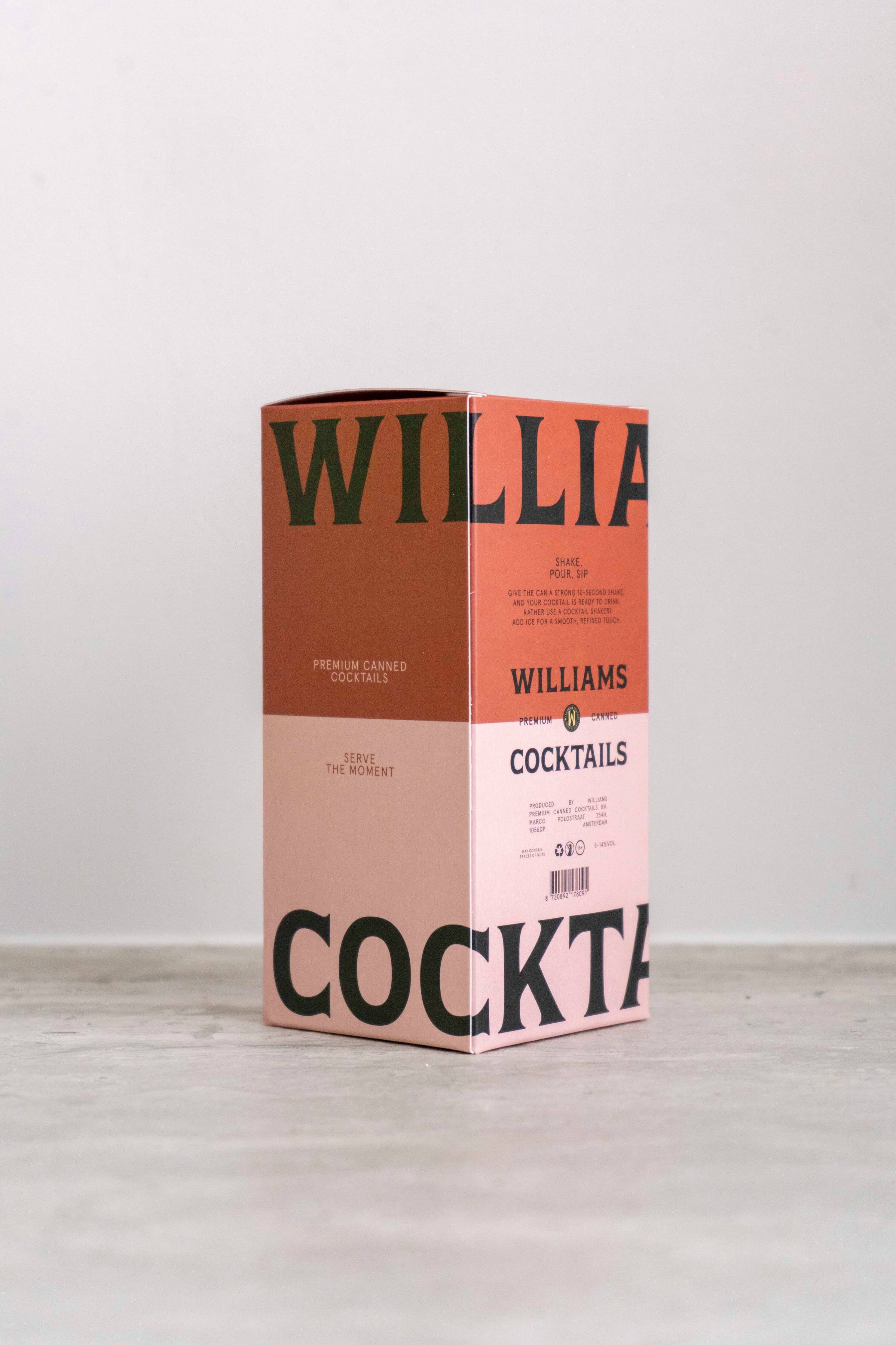 Πολυτελής συσκευασία δώρου Williams Cocktails που περιλαμβάνει τρεις κονσέρβες premium cocktails των 130ml.