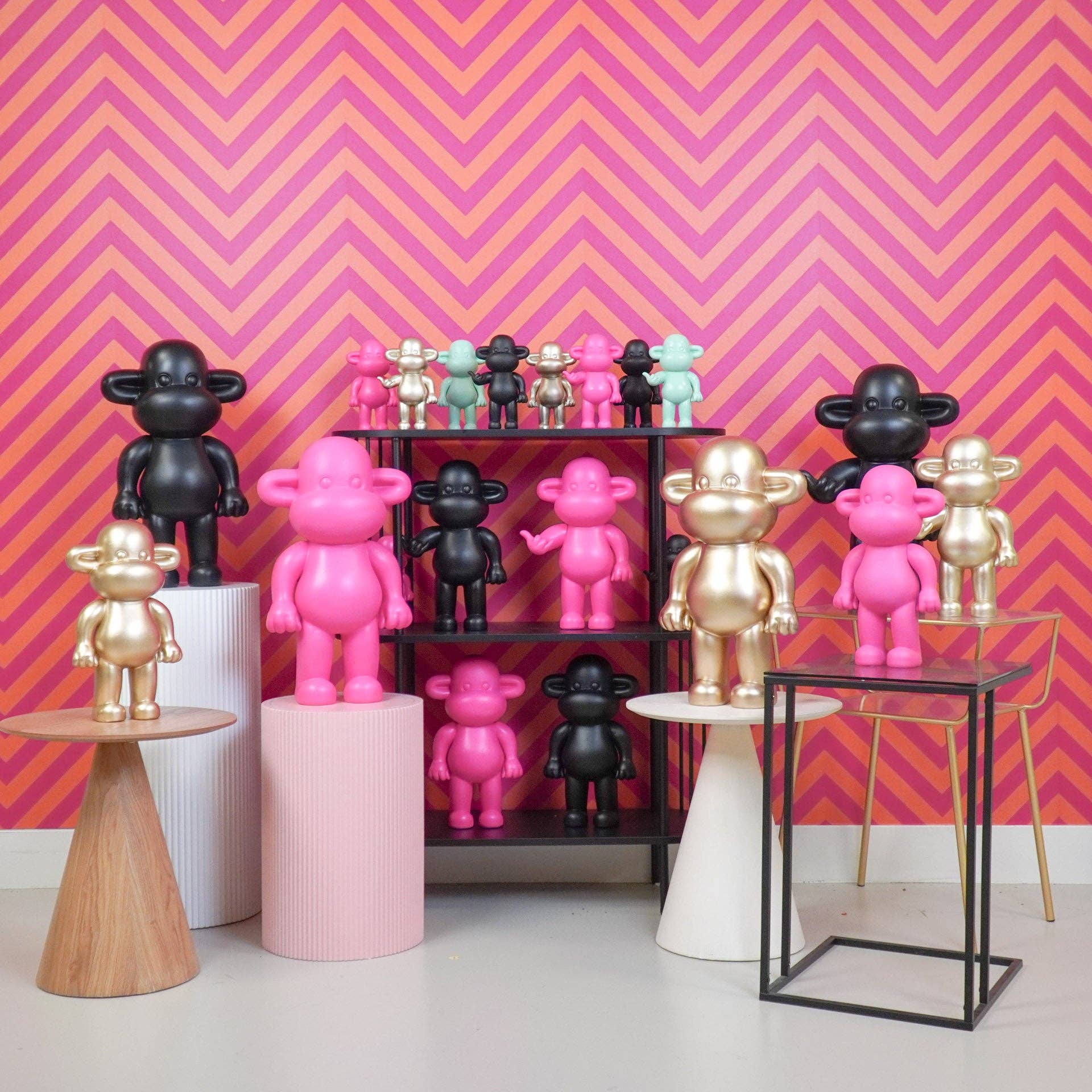 Hang Loose Monkey Figurine 'The Legend' | Gold-19cm