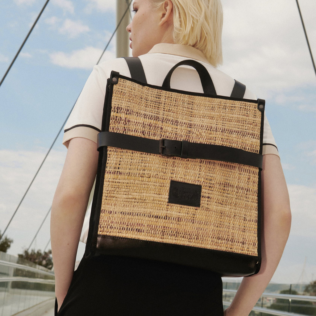 Aktis Unisex Backpack | Mε top handle