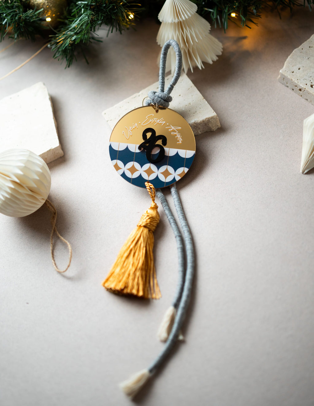 Κρεμαστό Γούρι Μισό Μοτίβο | Χρυσό Καθρέπτη Plexiglass