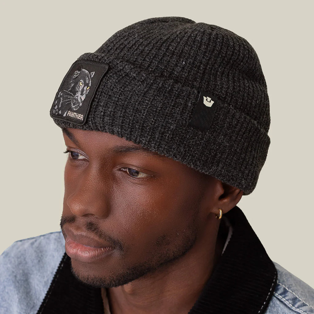 The Panther Beanie | Πλεκτό Σκουφάκι με Κεντητό Patch (Πάνθηρας)