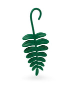 Fern Green αρωματικό χώρου και αυτοκινήτου σε μορφή φύλλου φτέρης σε πράσινο χρώμα από την Mr & Mrs Fragrance με άρωμα Cedarwood.