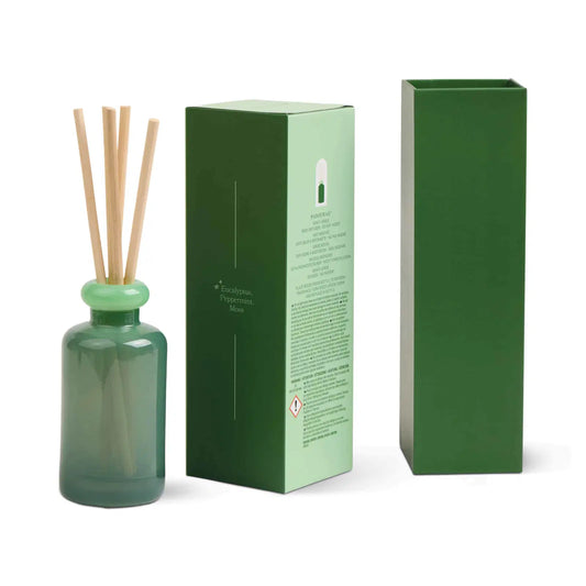 Μοντέρνο γυάλινο diffuser Paddywax Stacked σε δύο αποχρώσεις του πράσινου, περιλαμβάνει στικς και άρωμα Minty Verde