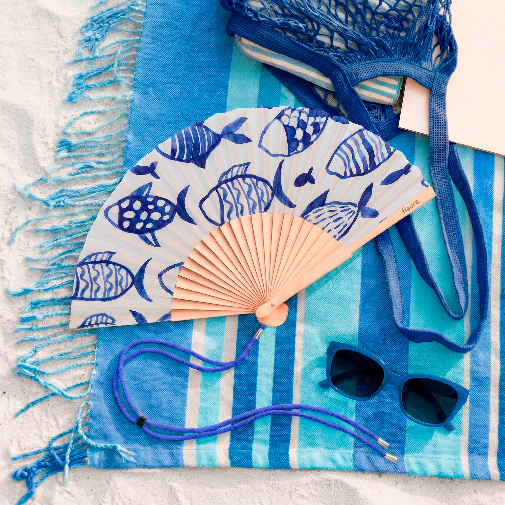 "Drawing Fish" fan | Wood & Fabric