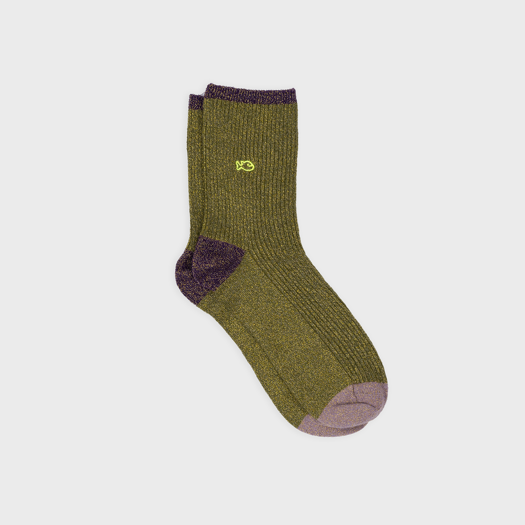 Ανδρικές κάλτσες Billybelt από χτενισμένο βαμβάκι σε vintage λαδί (olive) χρώμα με διακριτικό κεντημένο λογότυπο.